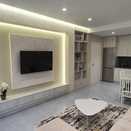 Deluxe Apartment Vlora Kültér fotó